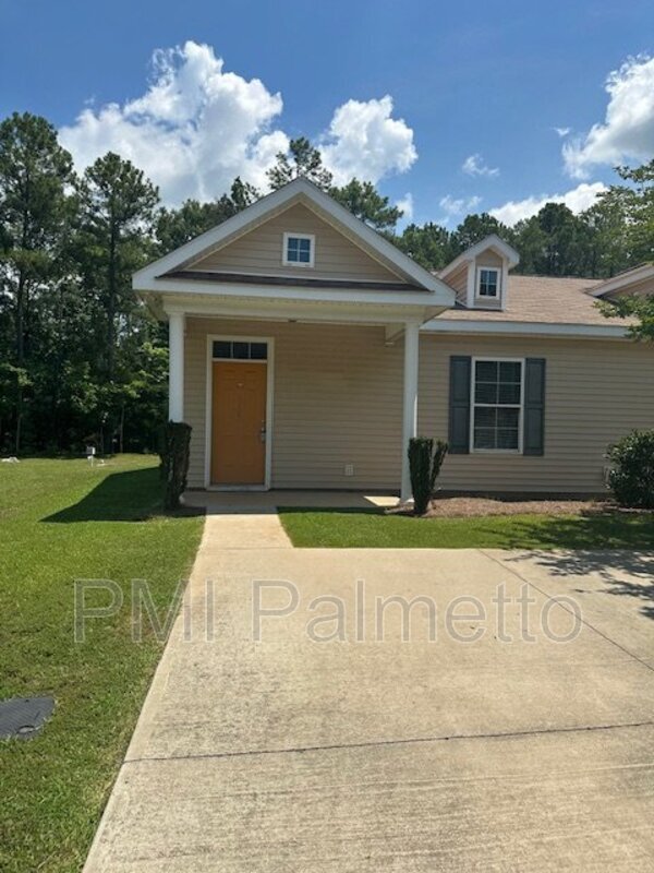 124 Fairview Park Dr Condo Condo for Rent in Chapin, SC