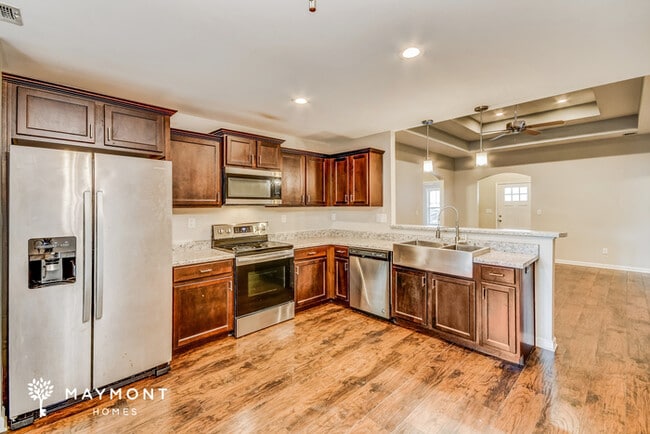 Photo - 16388 Pottery Ln