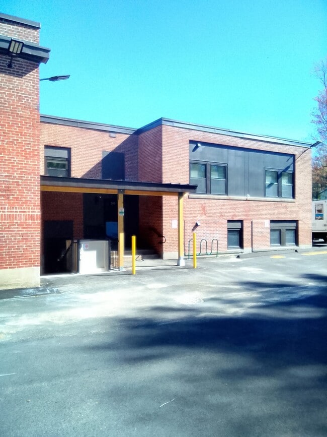 Photo - 245 Silver Lake St Unit 103