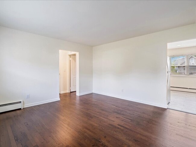 Photo - Forest Park Gardens Apartments