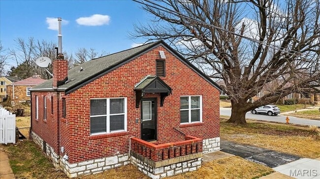 Photo - 3815 Bayless Ave