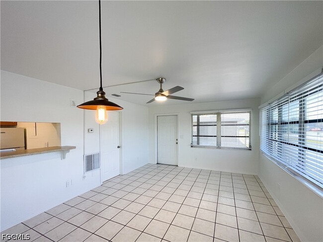 Photo - 4009 SE 19th Ave Unit 3