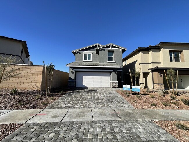 Photo - 4 BED 2.5 BATH 2 CAR GARAGE SINGLE FAMILY HOME IN CADENCE, HENDERSON w/ LARGE BACKYARD