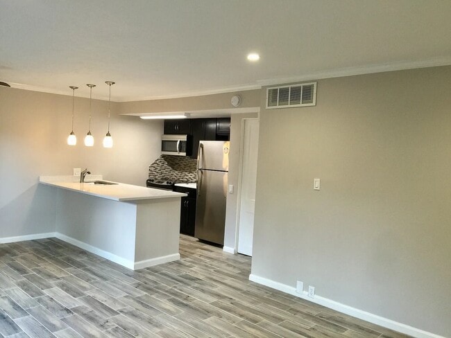 Photo - 3271 Sul Ross St Unit 12