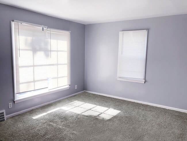 Photo - 3-BED, 1 BATH BEAUTIFUL SINGLE- FAMILY HOME IN MAPLE HEIGHTS!