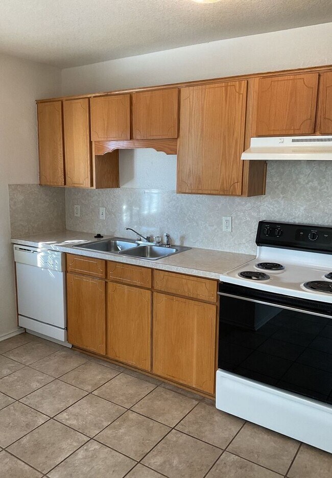 Photo - COMING SOON! Unidad 4601 Hudson Drive - A