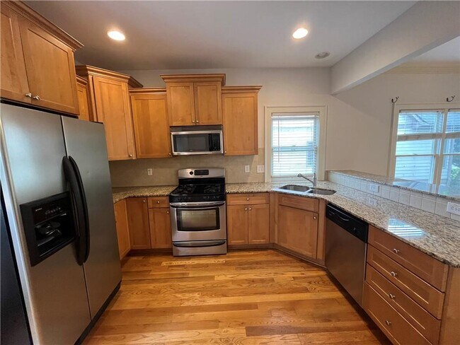 Photo - 1357 Eubanks Ave