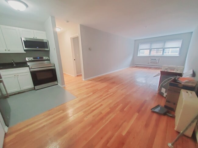 Photo - 637 Cove Rd Unit C