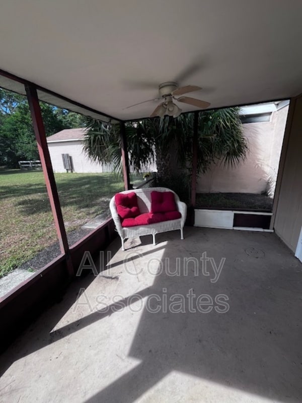 Photo - 11023 Hook Ln