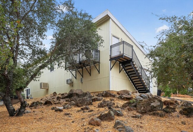 Building Photo - 3550 Nancy Dr Rental