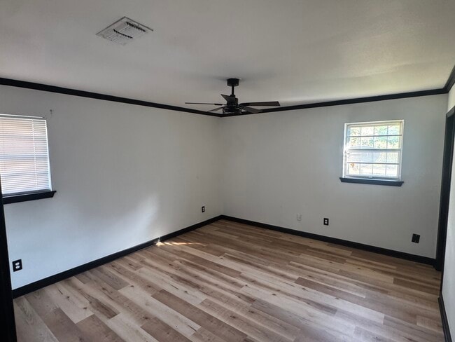 Photo - Red Bud Ln