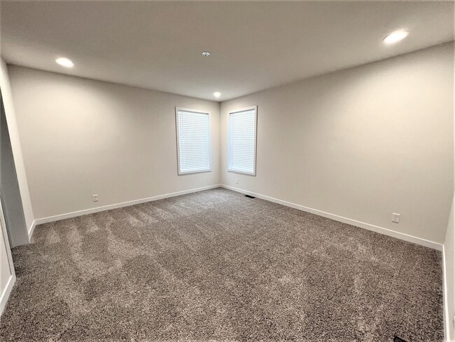 Photo - 5335 Coventry Dr