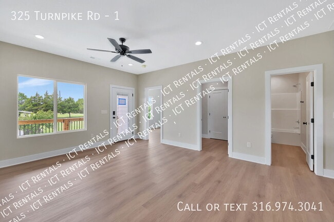 325 Turnpike Rd
