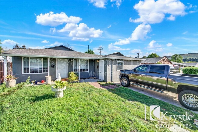 Photo - 714 Gateway Dr