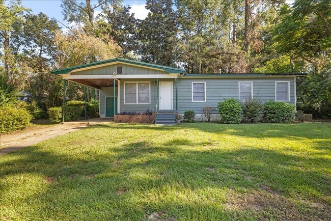 Photo - 1908 Crabapple Dr