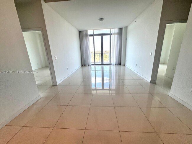 Photo - 7825 NW 107th Ave Unit 706
