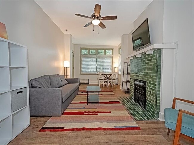 Photo - 628 N Euclid Ave