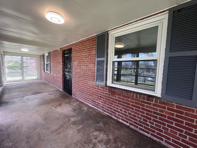 Photo - 3007 Grant St