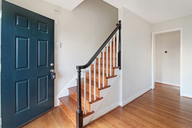 Photo - Dreamy 4 Bed, 2 Bath Cape Cod in Sauer's Garden Available Now!