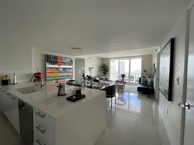 Photo - 50 Biscayne Blvd Unit 3411