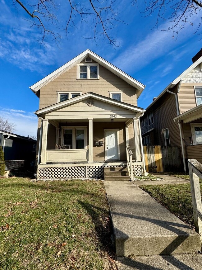 Building Photo - 2542 Glen Echo Dr Unit 2542GEB