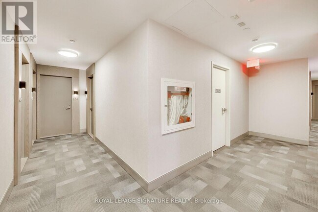Photo - 501 St Clair Ave W Unit 501