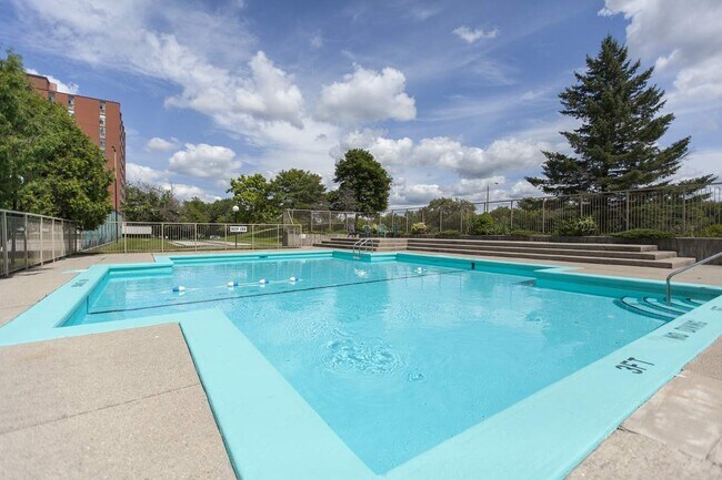 Phoenix Mill Apartments