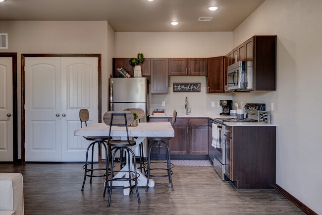 400 E Elk St Unit 7A