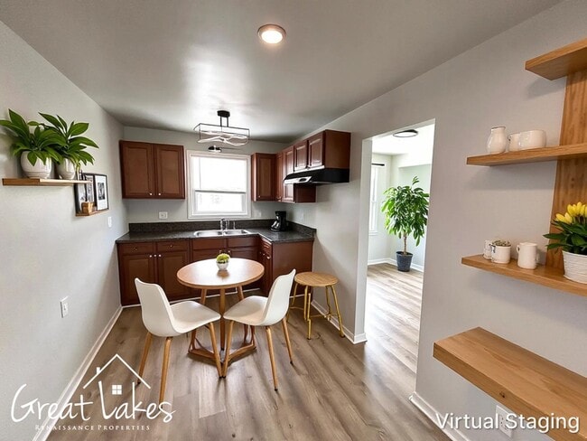 Photo - Beautiful 2 Bedroom 1 Bathroom now available for rent