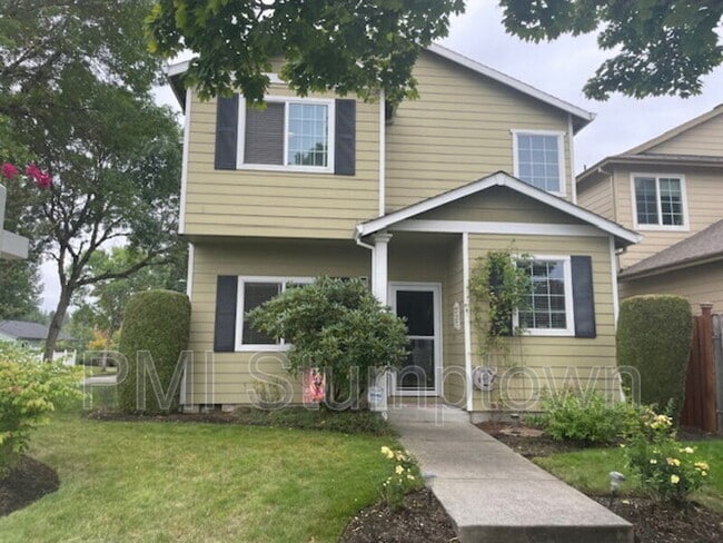 Building Photo - 20598 NE Shore View Dr Rental