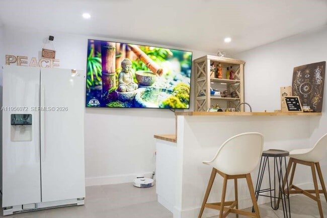 Photo - 8281 SW 205th St Unidad 1