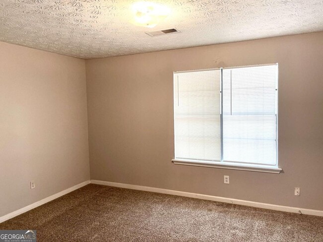 Photo - 145 Meadowbrook Ct Unidad A