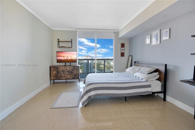 Photo - 1800 N Bayshore Dr Unit 2308