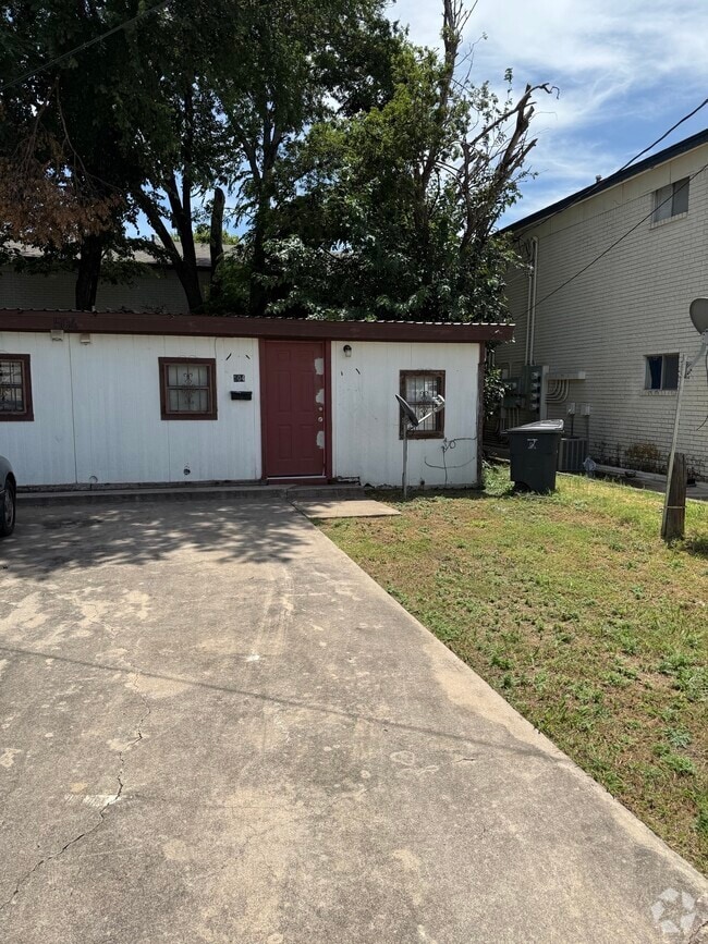 Building Photo - 504 Rhode Island St Rental