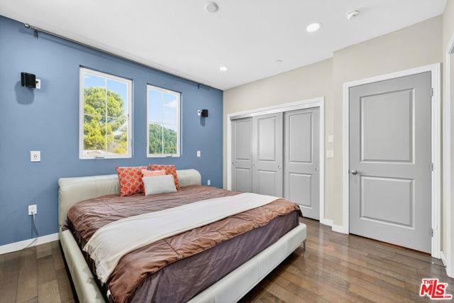 Photo - 5933 W Luna Park