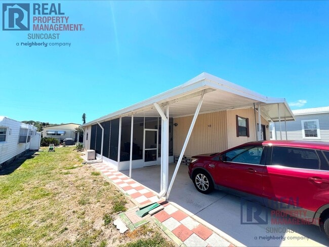 Photo - 4929 Sea Island Ave