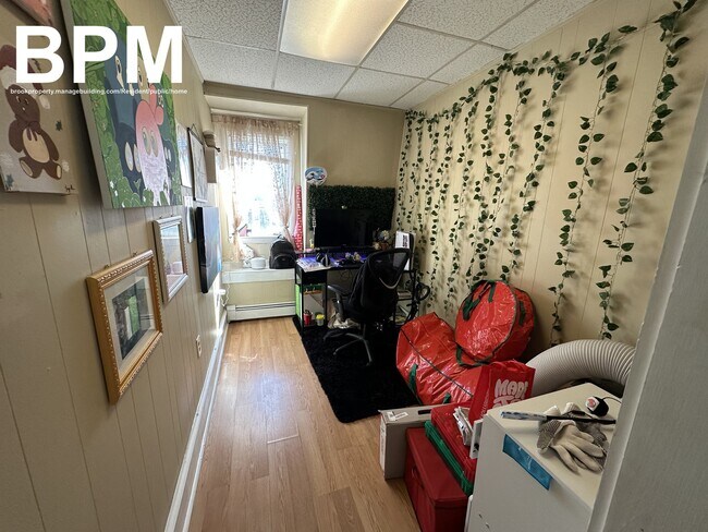 Photo - 28 Monmouth St Unit 3