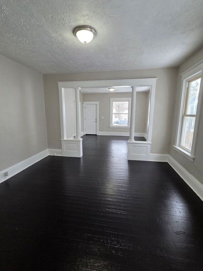 Photo - 2 bedroom, 1 bath house