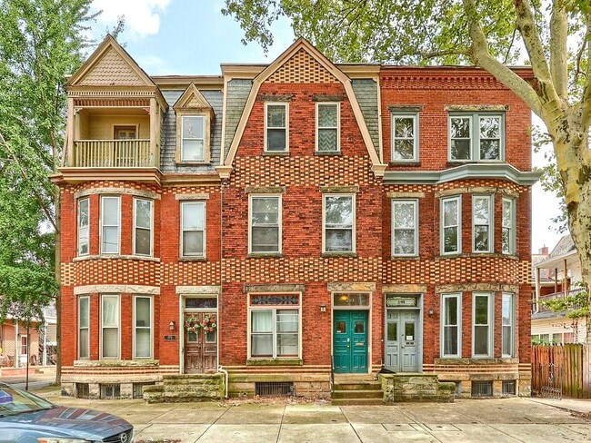 Building Photo - 203 Hamilton St Unit 1