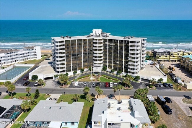 Building Photo - LIFE'S A BEACH- FULLY FURNISHED at the Nau... Rental