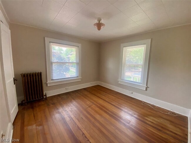Photo - 179 Oakdale Ave