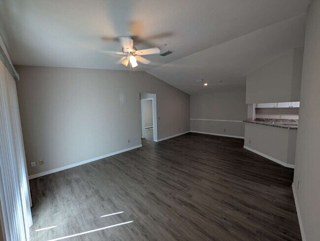 Photo - Spacious 3-Bed, 2-Bath Condo Oasis in Beautiful Suntree Unidad 1209