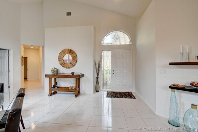 2479 NW 66th Dr