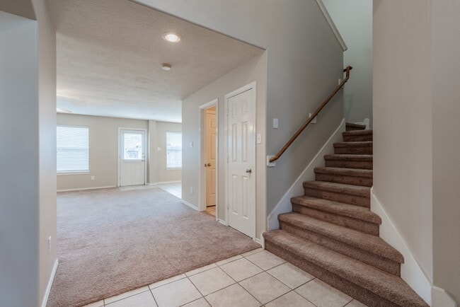 Photo - 6707 Topsfield Point Dr