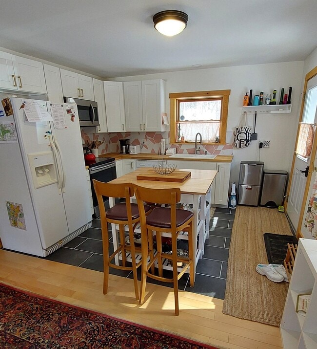 23 Turner Hill Rd