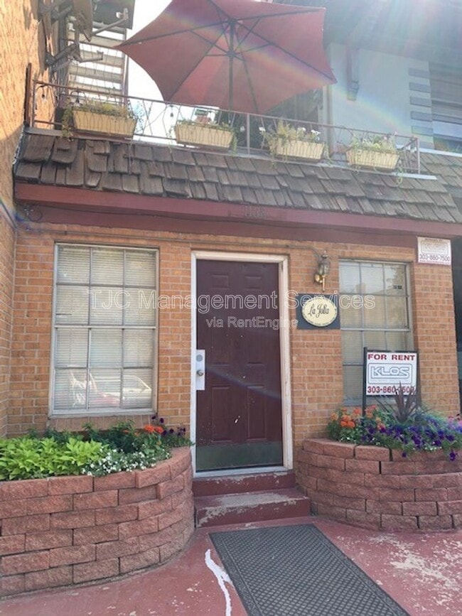 Photo - 1138 Corona St Unit 301