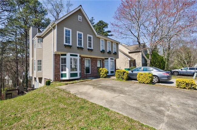 Photo - 5182 Laurel Bridge Ct SE Townhome