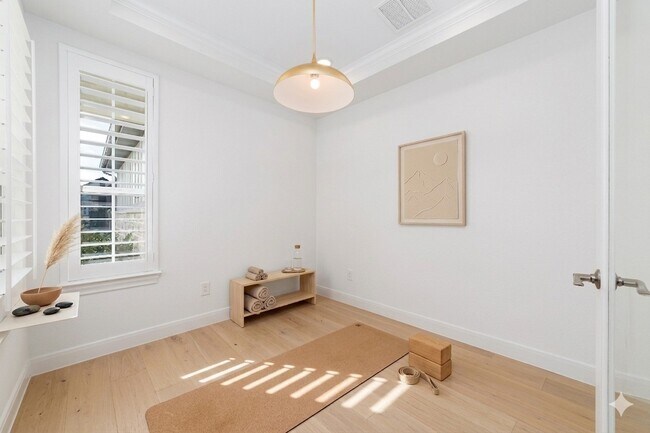 14435 Gdn Grv Ct