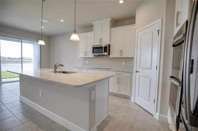 Photo - 16419 S Port Harbor Blvd