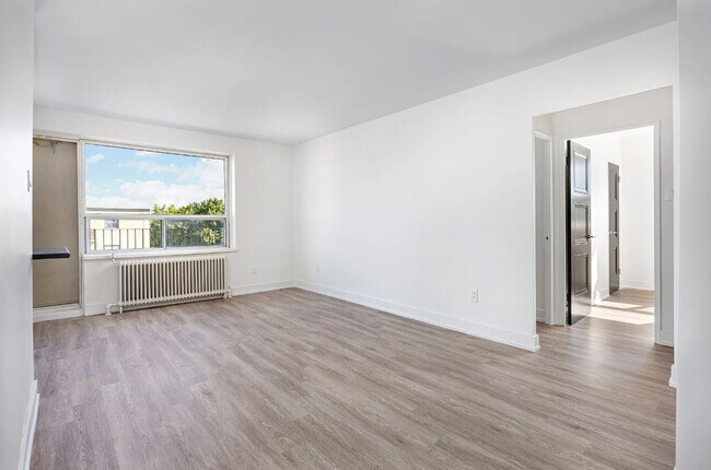 Photo - Kennedy Road Apartments